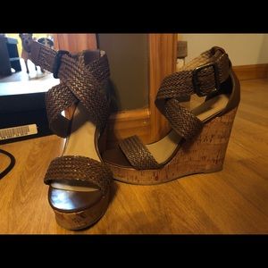 Size 8 Nwb platform Wedge sandals